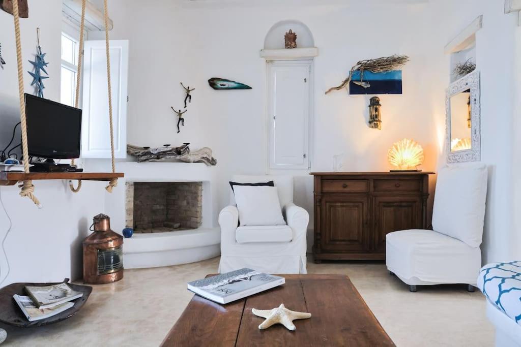 Alena Mykonos Villa
